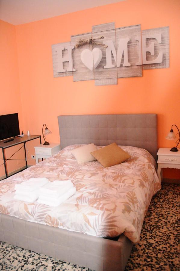 Andrea Affittacamere E B&B Solignano Nuovo Zewnętrze zdjęcie