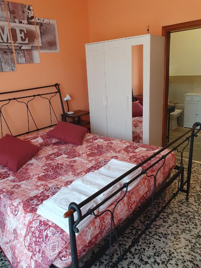 Andrea Affittacamere E B&B Solignano Nuovo Zewnętrze zdjęcie